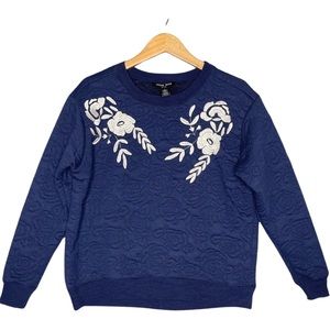 Women's Urban Mood Sweatshirt Sz Small Quilted with Embroidered Flowers
